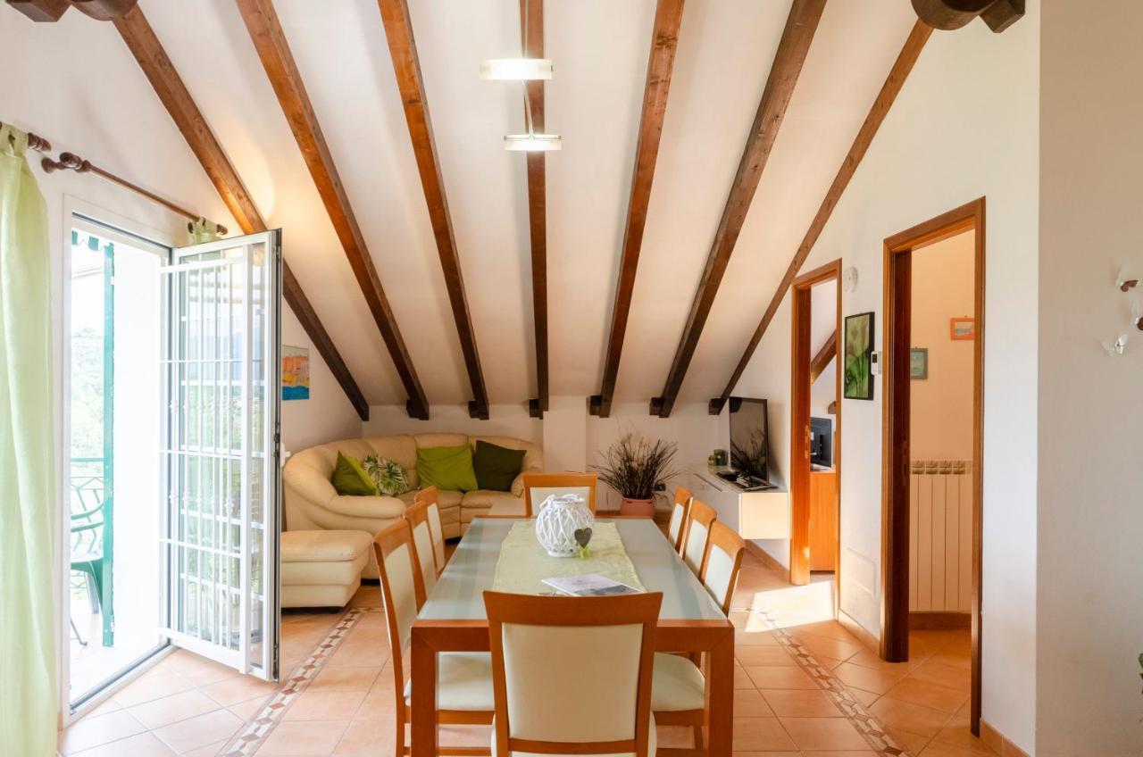 Ca' Do Pescou, Charming 2,Bedroom Apartment With Stunning Hill Views Overlooking The Greenery Rapallo Exterior foto